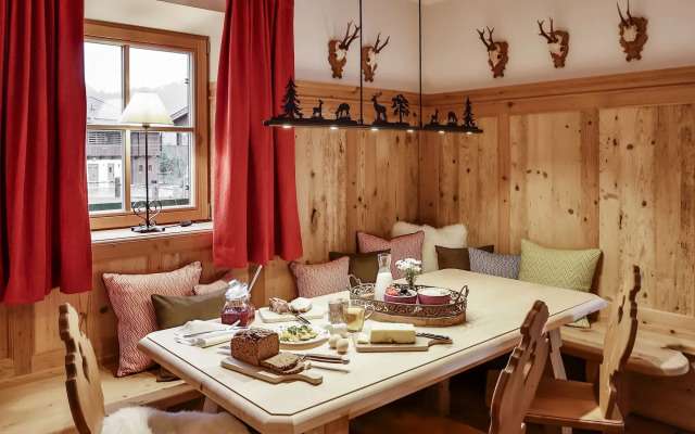 Relais & Châteaux Gut Steinbach Hotel und Chalets