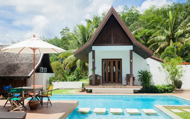 De Chom Villa