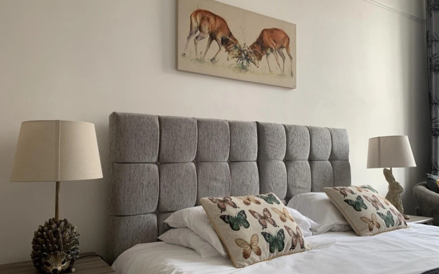 The Rudyard Suite - Premier Serviced Accommodation