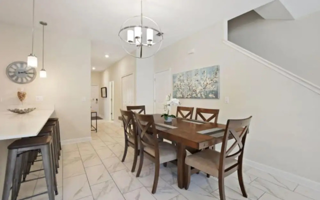 5BR ChampionsGate Town Home