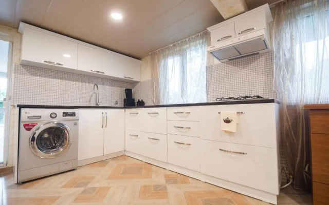 Cozy apartment near Kobuleti with mountain view 2