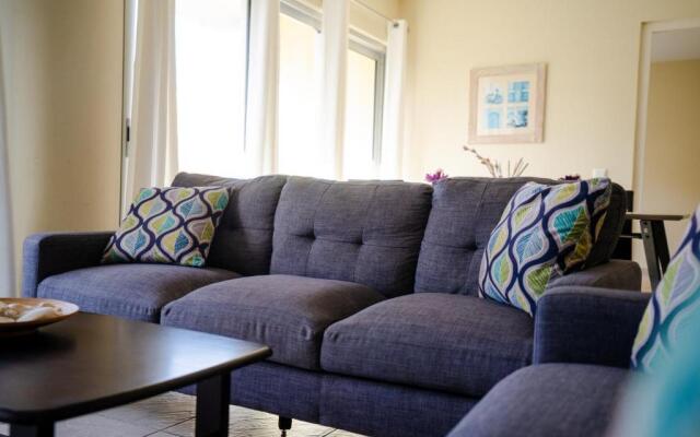 Blissful Garden View Condo Suite 19