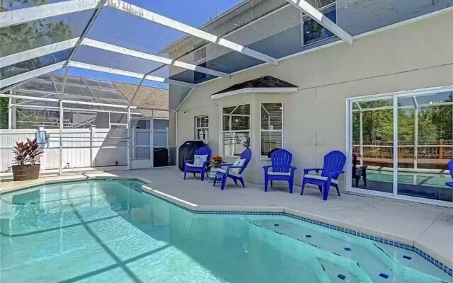 Windwood Villa 4 Bedroom Home by RedAwning