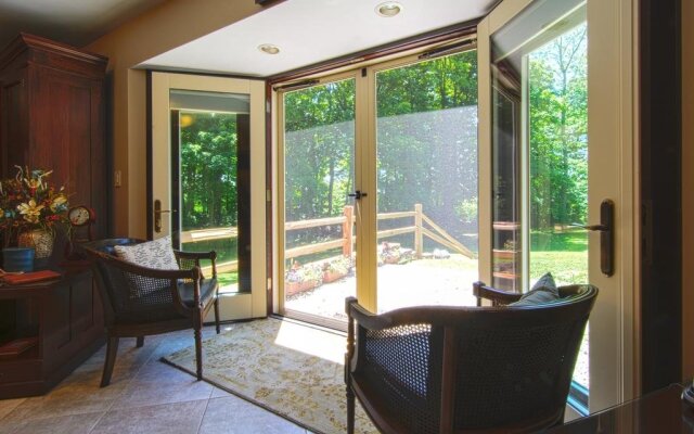 Seldom Scene Meadow Bed & Breakfast