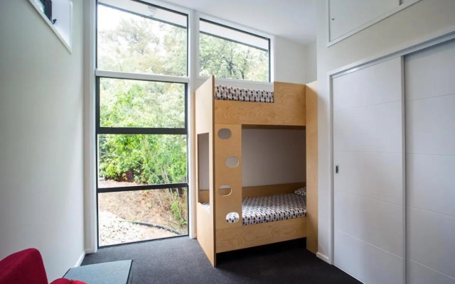 The Treehouse - Kaiteriteri Holiday Home