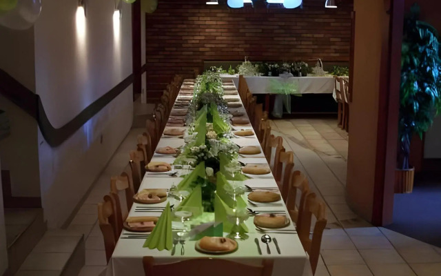 Penzion Restaurace Chanos
