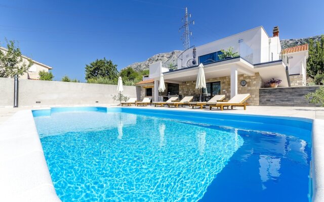 Villa Petra