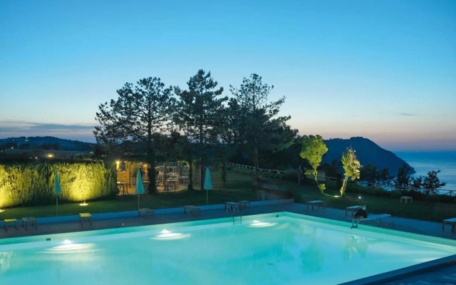 Hotel Emilia
