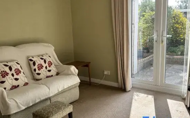 The little flowers home