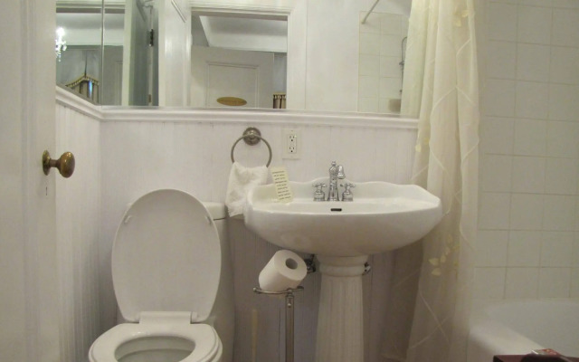 Monroe House Executive Suites