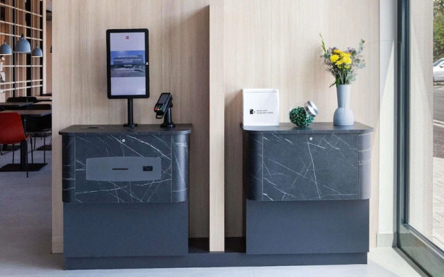 ibis Berlin Airport (Neu eröffnet)