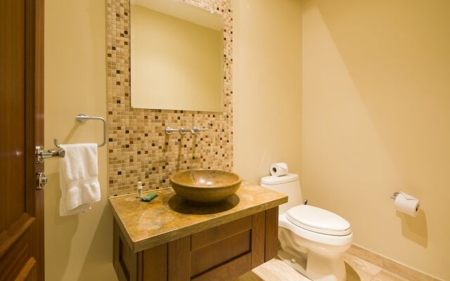 Ocean View Luxury Condo at Reserva Conchal A8