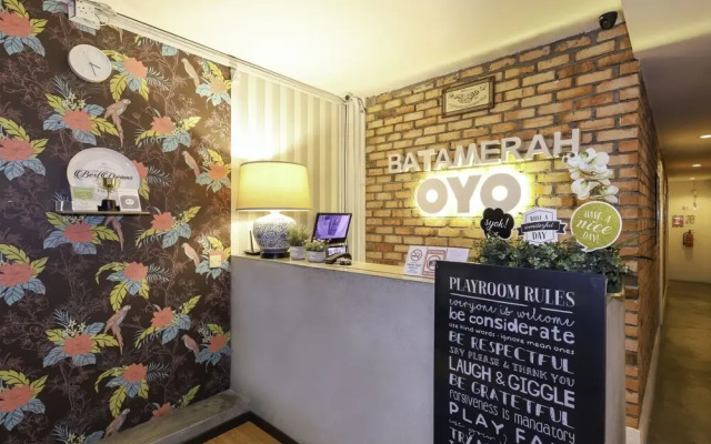 OYO 696 Bata Merah Boutique Hotel