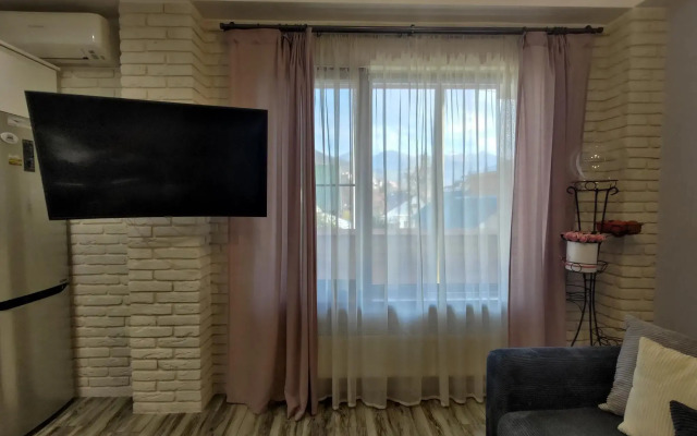 Apartment to Live in the Mountains on Turchinsky street 89