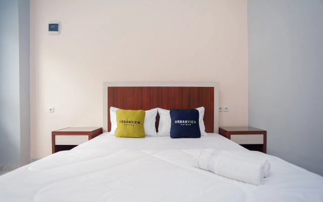 Urbanview Hotel Pangeran Palembang – Guest Rooms – Palembang