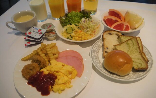 Hotel Co-Op Inn Kyoto