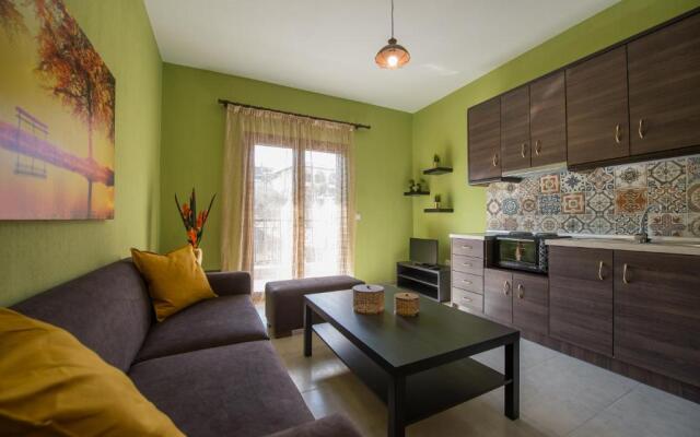 Roxani's Apartments