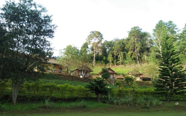 Mong Homestay Resort