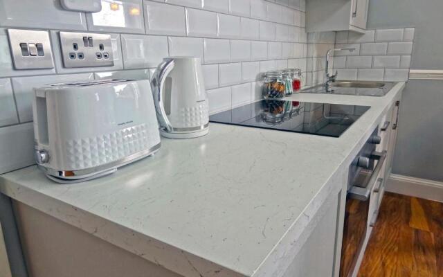 Sea Coast Apartment by Seaside Llandudno