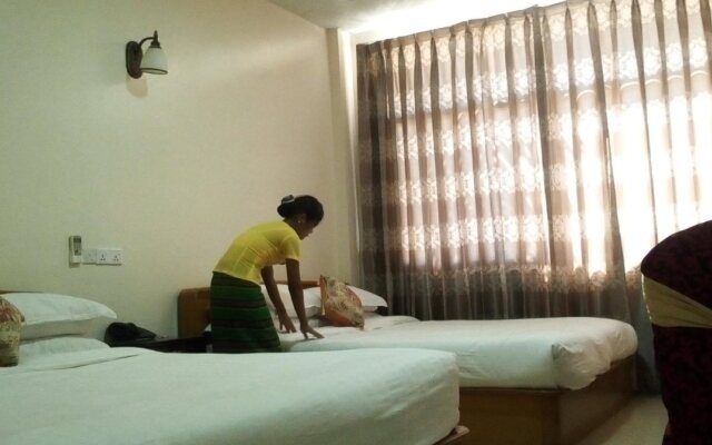 Man Thi Tar Hotel