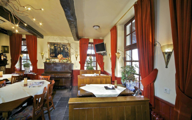 Hotel - Restaurant In den Hoof
