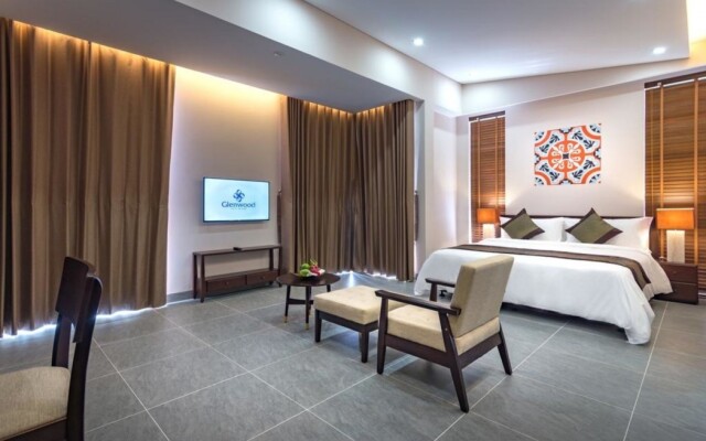Glenwood Residences