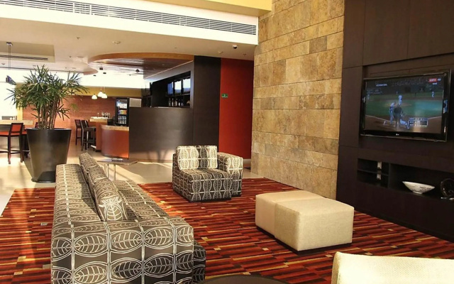 Courtyard by Marriott Leon at the Poliforum