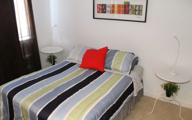 Adib Apartments - 625 Borthwick Ave