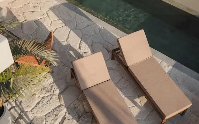 Sore Escape Tumbak Bayuh by Betterplace