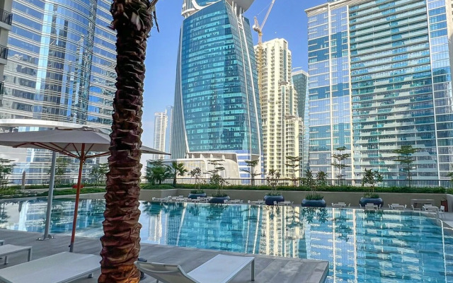 Relax in Style Central 1BDR Cityscape