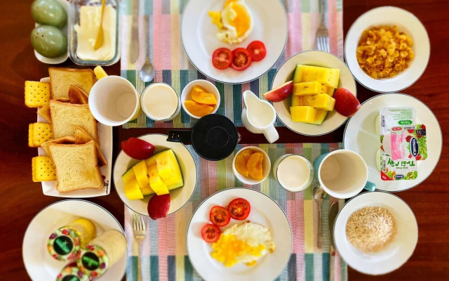 7S Hotel Colours Land home