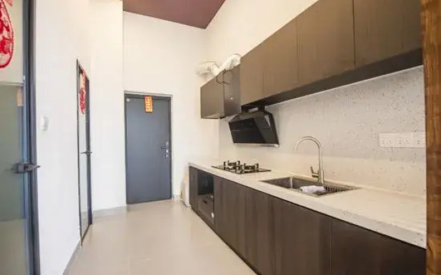 Yiningju Homestay