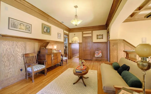 417 Mansion