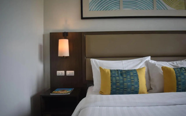 Stay Near Private Beach in Boracay