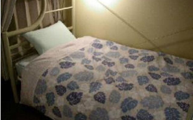 Grace Naha - Hostel