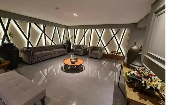 Riverside Residence