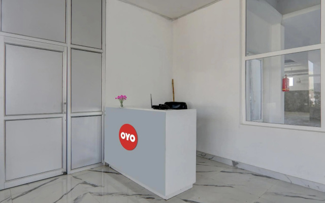 OYO Flagship 80499 New Bhandan Lawn