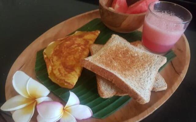 Phinisi Villas - Seminyak City Center