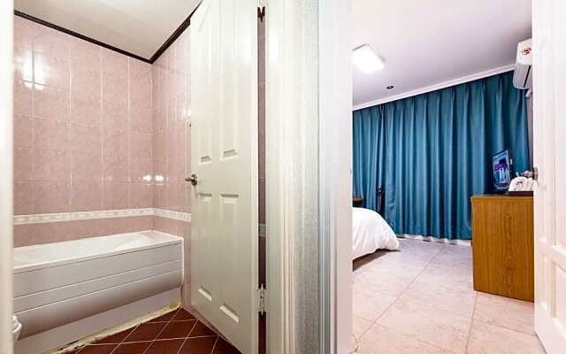 Yangyang Hotel Carrot