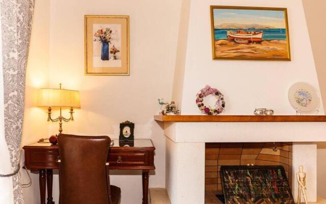 Estia House Cozy-Comfortable Apartment