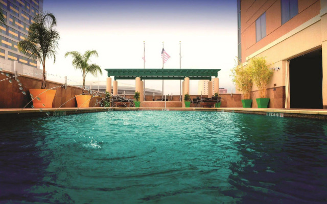 Embassy Suites Houston Downtown