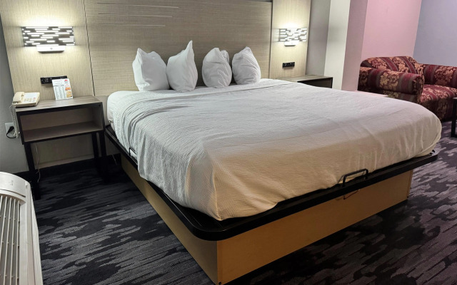 Baymont by Wyndham Texas City