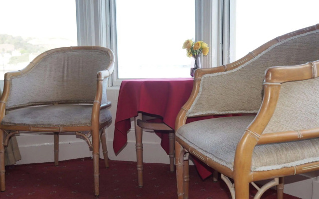 Swn Y Mor Hotel