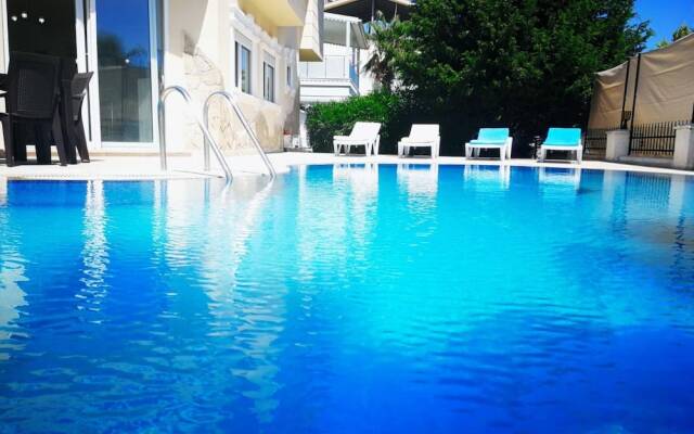 Pleasant Villa With Private Pool in Antalya