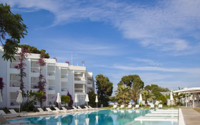 Marathon Beach Resort