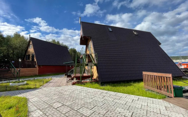 Guest house on Dolina Uyuta 1a