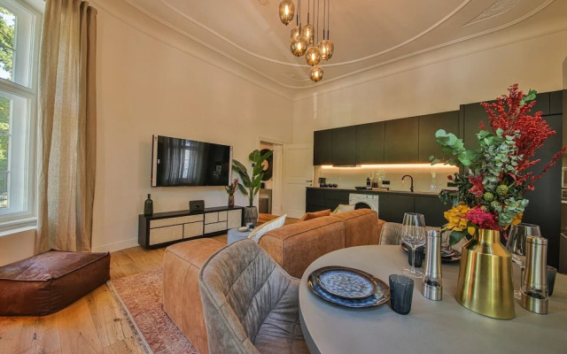 Aeronaut Suites powered by Pearl1