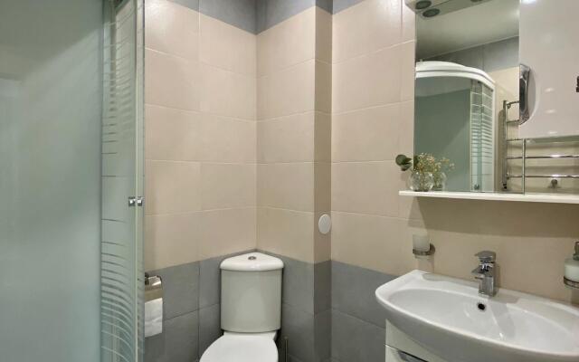 Alicekeys (Алискис) на улице Молодогвардейская 2/95