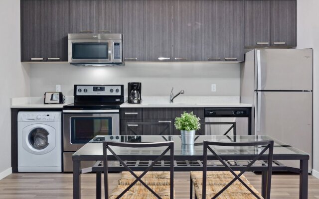 1410 Inglewood Condominium