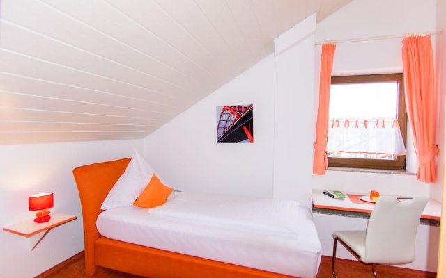 Hotel Bohn